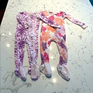 Burt’s Bees set of 2 pajamas size 12 months